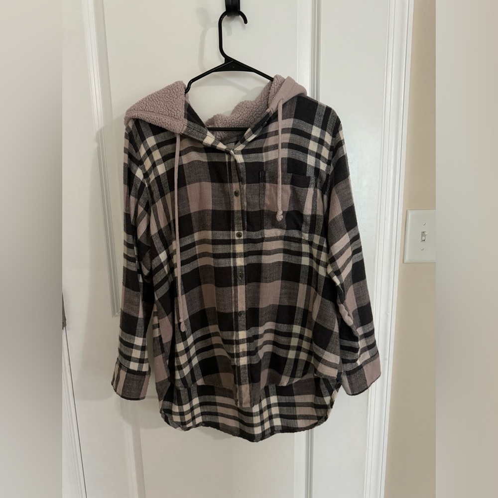 American Eagle flannel with hoodie